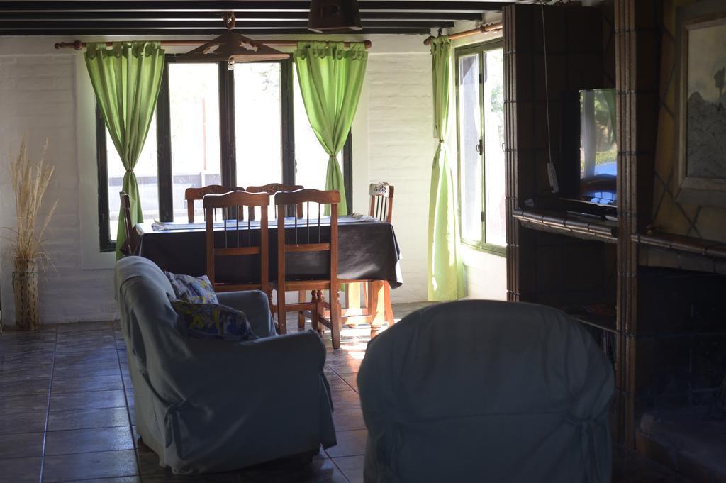 Samadi Hostel Успальята Экстерьер фото